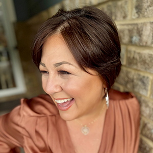 Loriana Hernández-Aldama